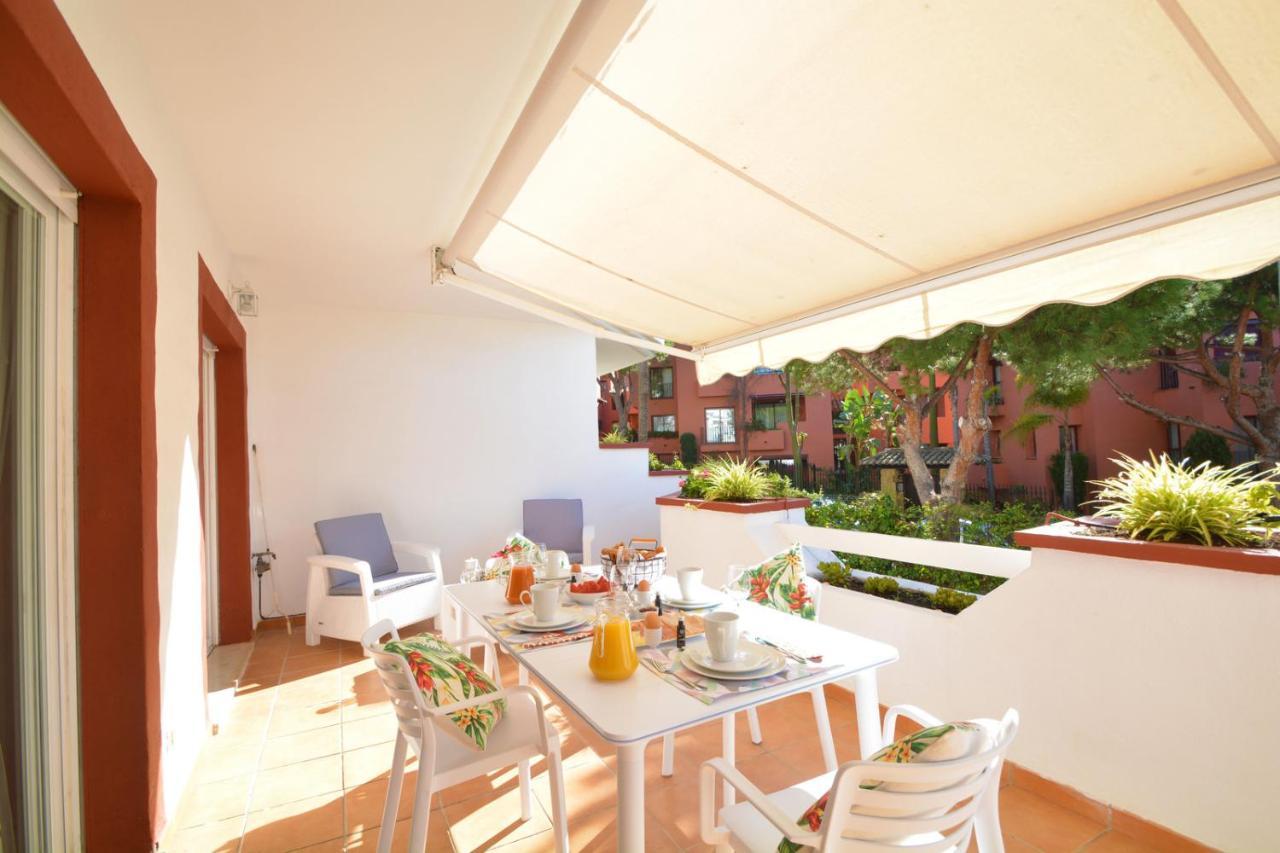 Luxury Beach Side Apartment In Marbella Playa Luaran gambar