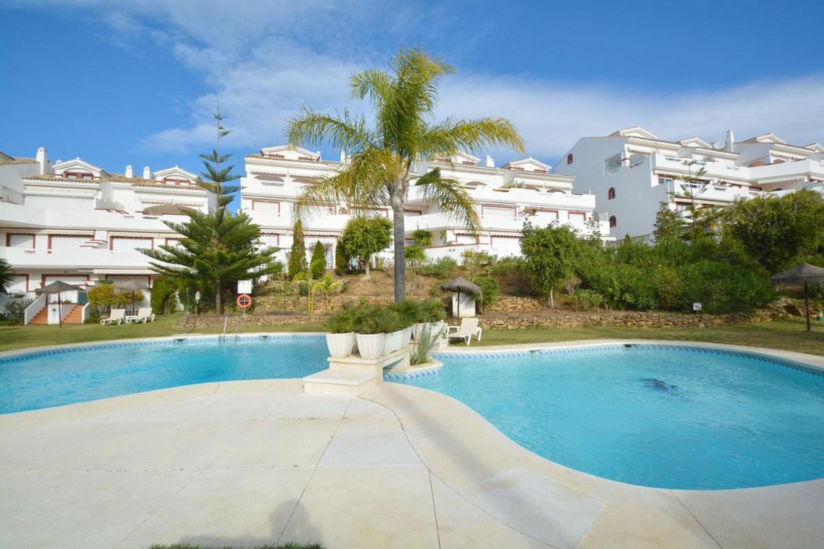 Luxury Beach Side Apartment In Marbella Playa Luaran gambar